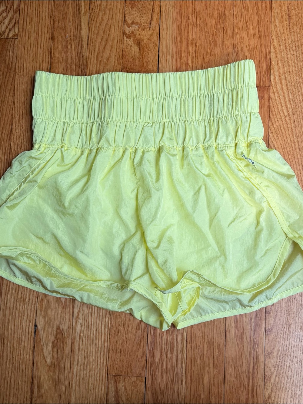 Never Worn Free People Light Yellow Women's Elastic Waist Shorts